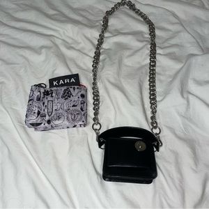 KARA CHAIN BAG (w/ dust bag)